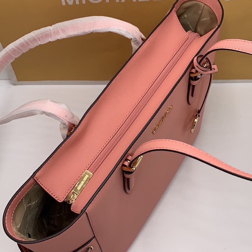 MICHAEL KORS GILLY LARGE DRAWSTRING TRAVEL TOTE PRIMROSE COLOR - Picture 7 of 15